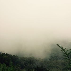 刘海瑞和苏晴送手机
